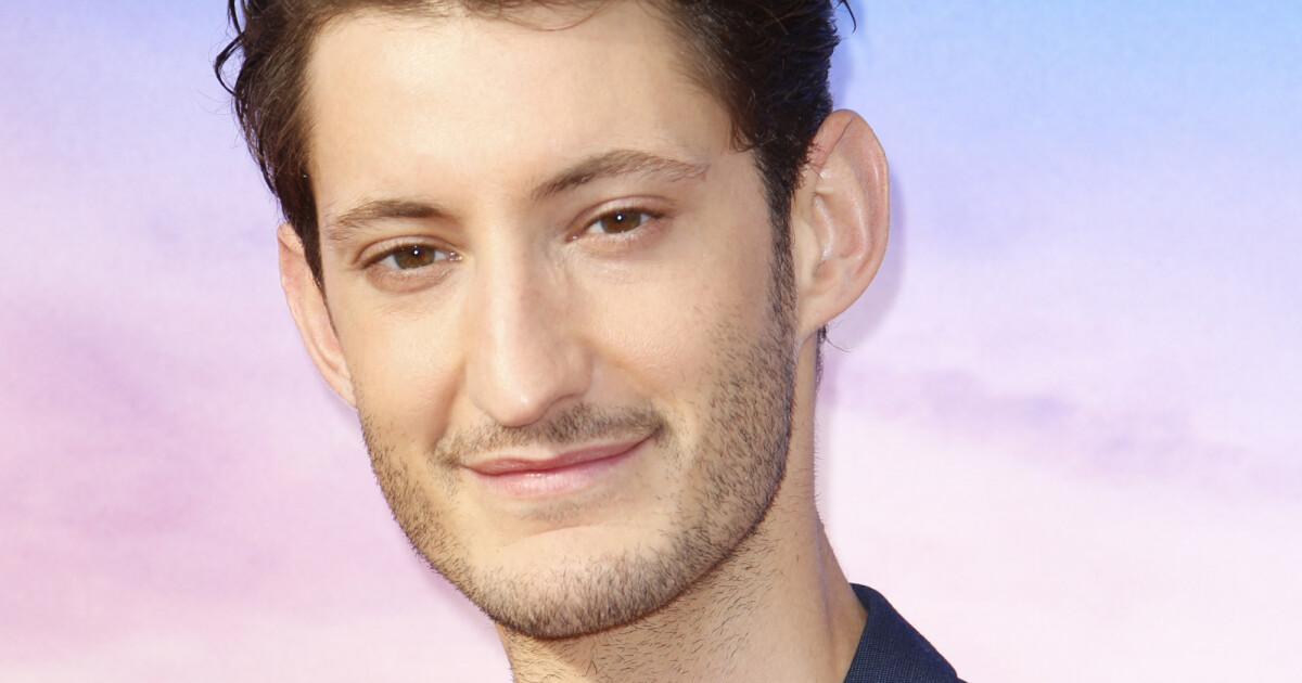 Pierre Niney a bien changé ! Il dévoile un nouveau look surprenant