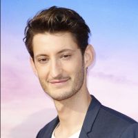 Pierre Niney a bien changé ! Il dévoile un nouveau look surprenant