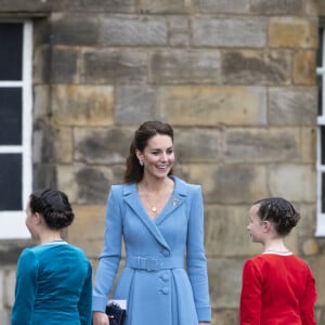 Le prince William, duc de Cambridge et Kate Catherine Middleton, duchesse de Cambridge, lors de l'événement "Beating of the Retreat (Cérémonie de la Retraite)" au palais de Holyroodhouse à Edimbourg. Le 27 mai 2021