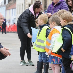 Le prince William, duc de Cambridge, et Catherine (Kate) Middleton, duchesse de Cambridge, rencontrent des pêcheurs et leurs familles à Fife, dans le comté East Lothian, Ecosse, Royaume Uni, le 26 mai 2021, pour entendre parler du travail des communautés de pêcheurs sur la côte Est de l'Écosse.