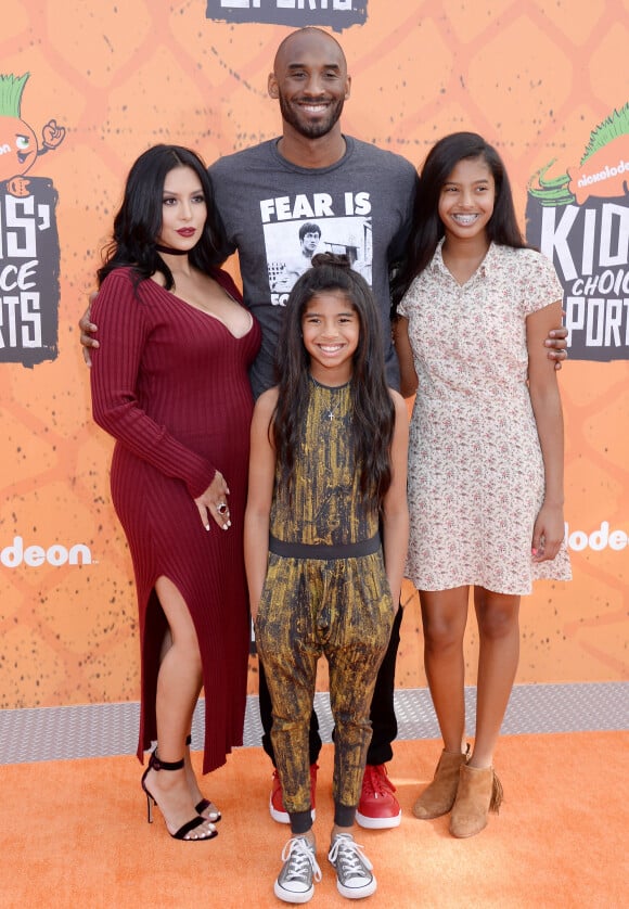 Kobe Bryant avec sa femme Vanessa et leurs filles Natalia et Gianna le 14 juillet 2016.