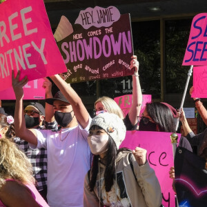 Manifestation "Free Britney" devant le tribunal de Stanley Mosk à Los Angeles, le 10 novembre 2020.
