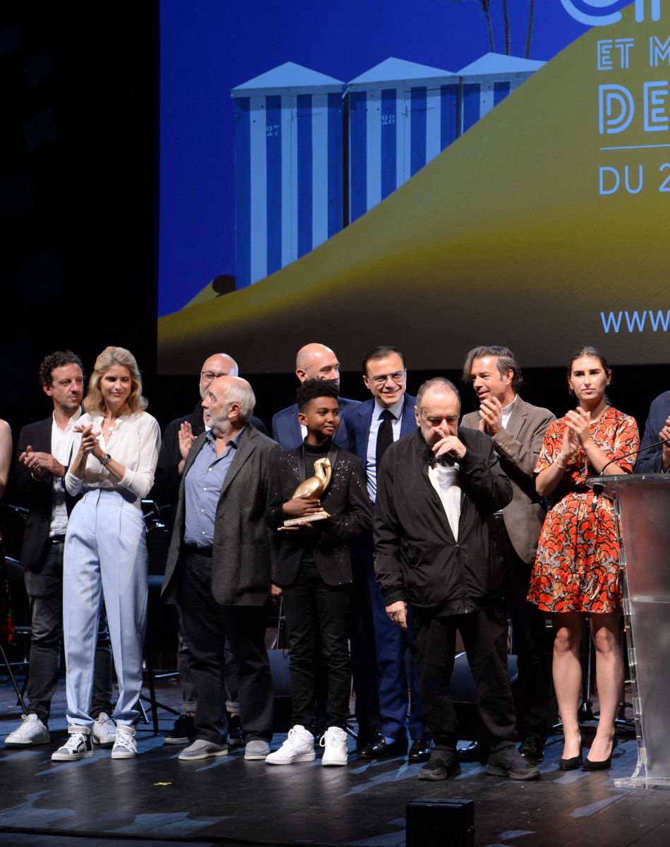 Les lauréats et les membres du jury - Cérémonie de clôture du 7 ème Festival de cinéma et musique de film de La Baule, le 26 juin 2021.