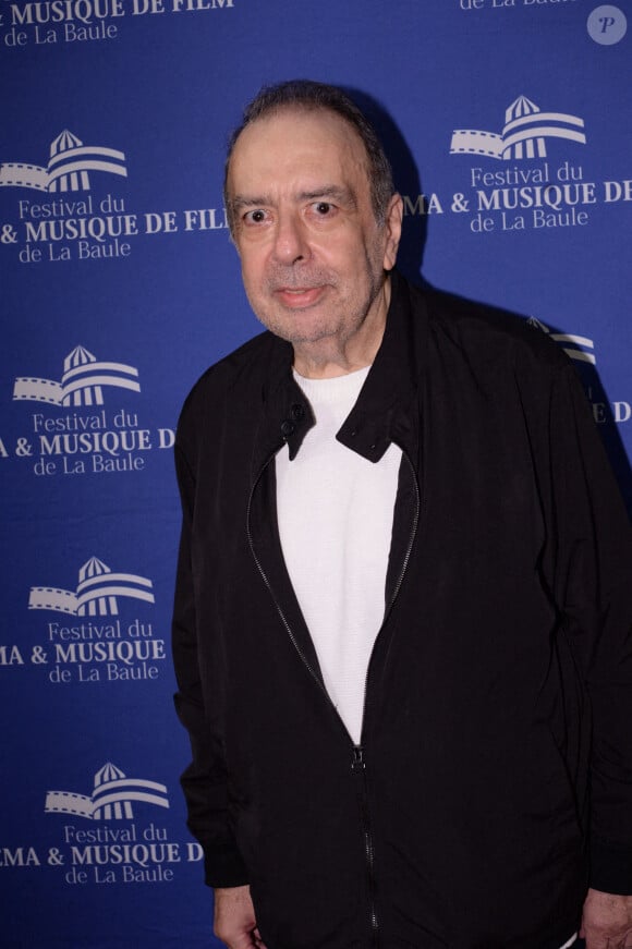 Philippe Sarde, récompensé d'un Ibis d'Or pour l'ensemble de sa carrière de compositeur de musiques de films - Cérémonie de clôture du 7 ème Festival de cinéma et musique de film de La Baule, le 26 juin 2021.