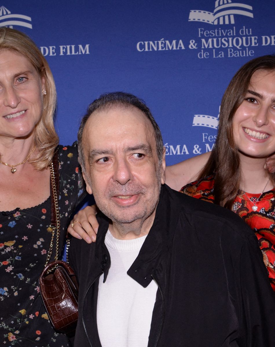 Philippe Sarde entouré de sa femme et de sa fille - Cérémonie de clôture du 7 ème Festival de cinéma et musique de film de La Baule, le 26 juin 2021.