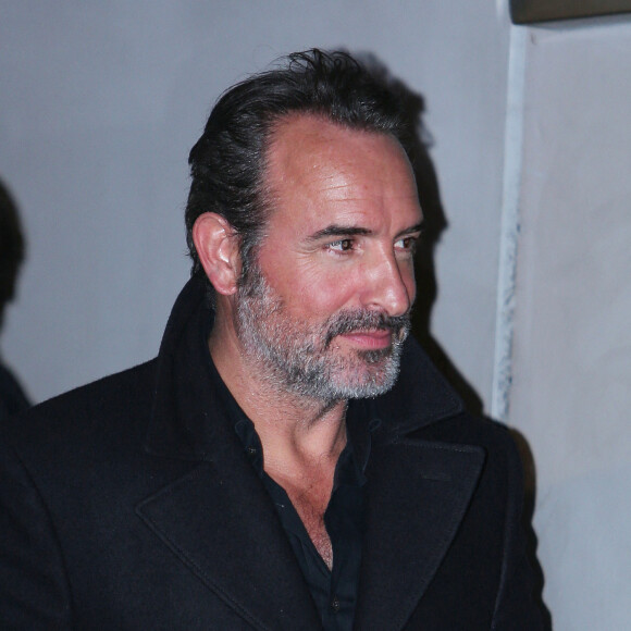 Semi-exclusif - Jean-Dujardin quitte l'avant-première du film "J'accuse" au cinéma UGC Normandie, à Paris.