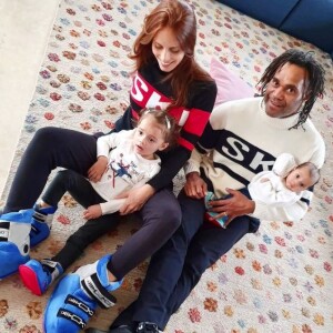 Christian Karembeu, son épouse Jackie Chamoun Karembeu et leurs filles Gaïa et Alessia. Mars 2020.