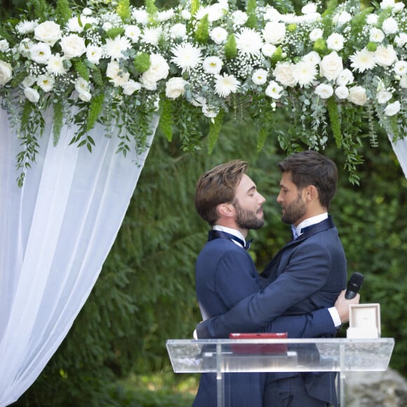 Cérémonie du mariage de Christophe Beaugrand et de Ghislain Gerin au Domaine de Blanche Fleur à Châteauneuf-de-Gadagne le 28 juillet 2018. © Marwan Moussa/Bestimage