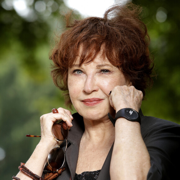 Marlène Jobert à la 22ème édition de la "Forêt des livres" à Chanceaux-Près-Loches. © Cédric Perrin/Bestimage