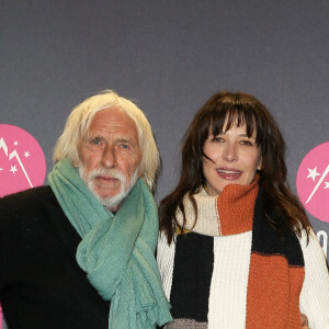 Photocall avec Sophie Marceau et Pierre Richard pour le film "Mme Mills, une voisine si parfaite" au 21ème festival international du film de comédie de l'Alpe d'Huez le 19 janvier 2018. © Dominique Jacovides / Bestimage