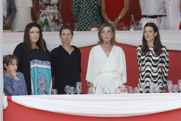 La princesse Caroline de Hanovre avec sa fille, Charlotte Casiraghi, et son petit-fils Raphaël Elmaleh, 7 ans (qui fait sa première participation officielle à une manifestation monégasque), en compagnie de Diane Fissore (présidente de la Fédération Equestre Monégasque et organisatrice du Jumping), de Jan Tops (ancien cavalier international, créateur du Longines Global Champions Tour) et Matthias Breschan (PDG de Longines), ont remis le prix du Prince Souverain lors de la dernière journée de la 15ème édition du Longines Global Champions Tour Jumping International de Monaco, qui a lieu sur le port Hercule à Monaco. C'est le cavalier irlandais Darragh Kenny qui a terminé premier, suivi de l'autrichien Max Kuhner et du belge Olivier Philippaerts. Monaco, le 3 juillet 2021. © Claudia Albuquerque/Bestimage