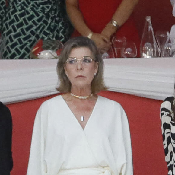 La princesse Caroline de Hanovre avec sa fille, Charlotte Casiraghi, et son petit-fils Raphaël Elmaleh, 7 ans (qui fait sa première participation officielle à une manifestation monégasque), en compagnie de Diane Fissore (présidente de la Fédération Equestre Monégasque et organisatrice du Jumping), de Jan Tops (ancien cavalier international, créateur du Longines Global Champions Tour) et Matthias Breschan (PDG de Longines), ont remis le prix du Prince Souverain lors de la dernière journée de la 15ème édition du Longines Global Champions Tour Jumping International de Monaco, qui a lieu sur le port Hercule à Monaco. C'est le cavalier irlandais Darragh Kenny qui a terminé premier, suivi de l'autrichien Max Kuhner et du belge Olivier Philippaerts. Monaco, le 3 juillet 2021. © Claudia Albuquerque/Bestimage