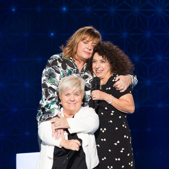 Exclusif - Michèle Bernier et sa surprise Mimie Mathy, Isabelle De Botton - Enregistrement de l'émission "La Boîte à Secrets 8", présentée par F.Bollaert et diffusée le 7 mai sur France 3. Le 19 janvier 2021 © Tiziano Da Silva / Bestimage