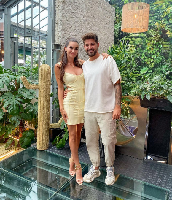Antonin Portal (Les Marseillais) en couple avec l'ancienne Miss Prestige Barbara Mermoz - Instagram
