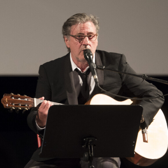 Daniel Auteuil interprète 'Déjeuner en l'air', un spectacle musical, à l'occasion de la 11ème édition du Festival Lumière à Lyon. © Sandrine Thesillat / Panoramic / Bestimage