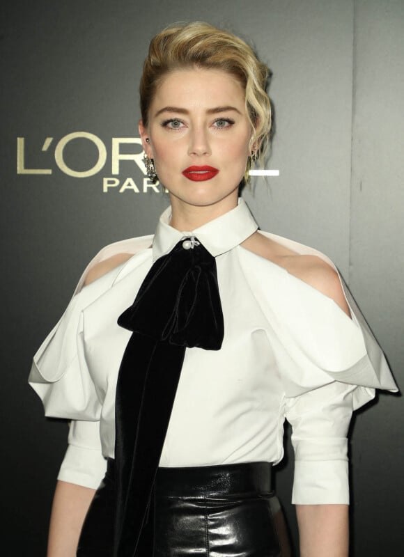Amber Heard au photocall de la soirée des 14e "L'Oréal Paris Women of Worth Awards" à New York
