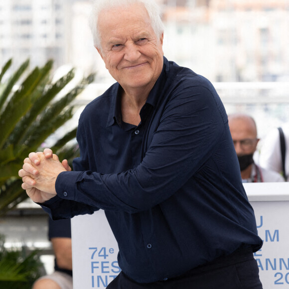 André Dussollier - Photocall du film "Tout s'est bien passé" lors du 74e festival international du film de Cannes. Le 8 juillet 2021. © Borde / Jacovides / Moreau / Bestimage