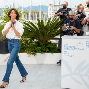 Sophie Marceau - Photocall du film "Tout s'est bien passé" lors du 74e festival international du film de Cannes. Le 8 juillet 2021. © Borde / Jacovides / Moreau / Bestimage