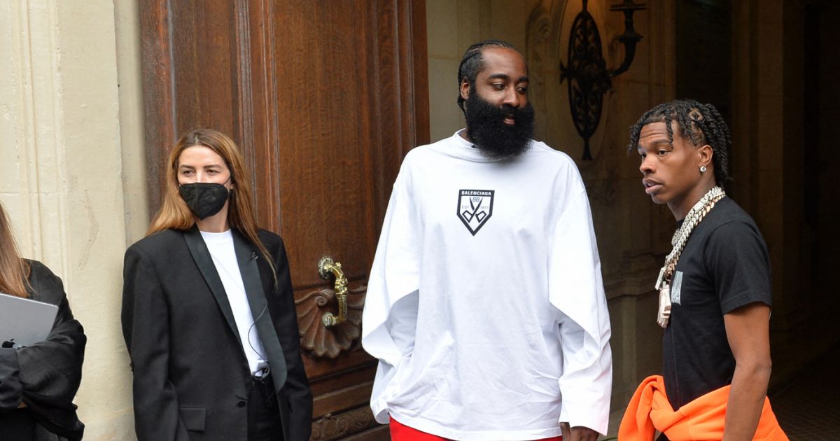 James Harden et le rappeur Lil Baby pendant la fashion week Automne