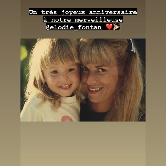 Elodie Fontan remercie ses fans pour leurs voeux d'anniversaire. Juillet 2021