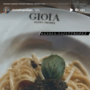 Christina Milian a dîné à La Gioia puis fait la fête au VIP Room à Saint-Tropez. Le 9 juillet 2021.