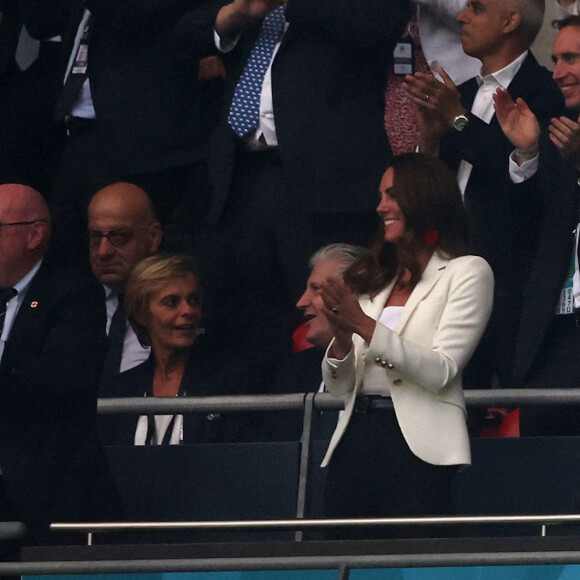 Kate Middleton, le prince William et leur fils le prince George lors de la finale de l'Euro 2021 opposant l'Angleterre à l'Italie à Wembley. Le 11 juillet 2021. Photo by Richard Pelham/The Sun/News Licensing/ABACAPRESS.COM