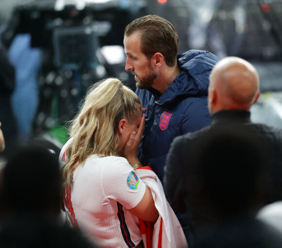 Harry Kane et sa femme Kate dévastés après la victoire de l'Italie en finale de l'Euro2020 à Londres. © David Klein/Sportimage/Cal Sport Media/Zuma Press/Bestimage