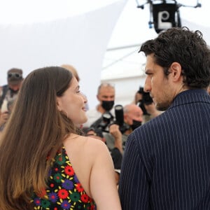 Laetitia Casta, Louis Garrel au photocall du film La croisade lors du 74ème festival international du film de Cannes le 12 juillet 2021 © Borde / Jacovides / Moreau / Bestimage