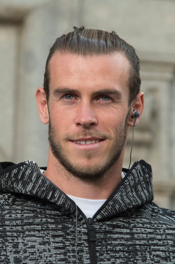 Gareth Bale fait la promotion de la ligne de vêtement ZNE pulse de la marque Adidas à Madrid.