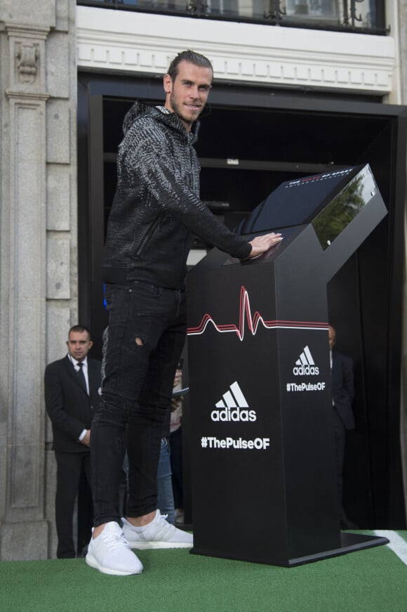 Gareth Bale fait la promotion de la ligne de vêtement ZNE pulse de la marque Adidas à Madrid le 15 septembre 2017.