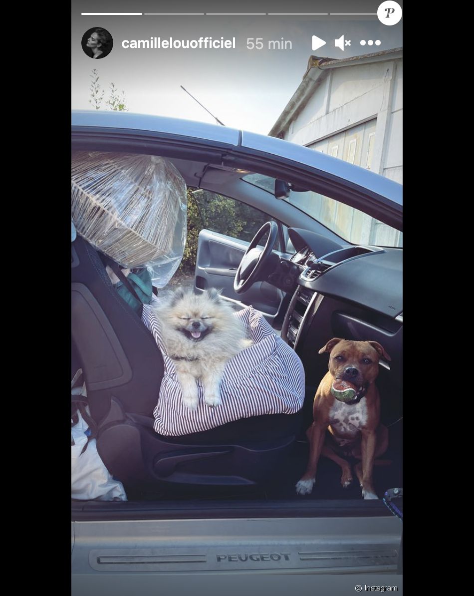 Camille Lou annonce une grande nouvelle sur Instagram en juillet 2021 : elle emménage avec son amoureux Romain Laulhe !