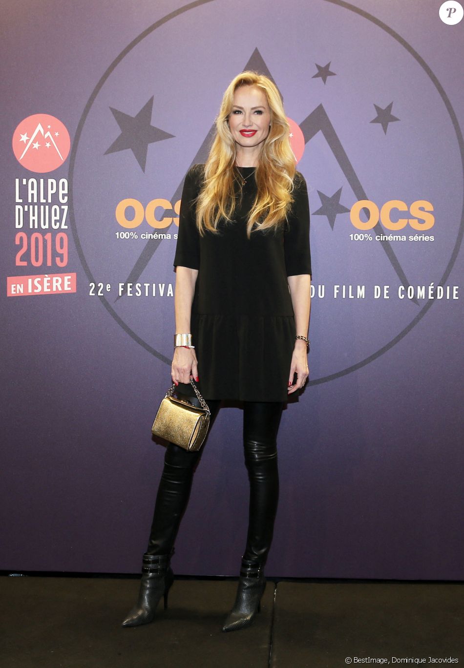 Adriana Karembeu - Photocall - Cérémonie de clôture et palmarès du 22ème Festival International du Film de Comédie de l'Alpe d'Huez, le 19 janvier 2019. © Dominique Jacovides/Bestimage