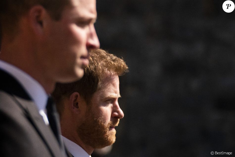 Le prince William et le prince Harry - Arrivées aux funérailles du prince Philip, duc d'Edimbourg, à la chapelle Saint-Georges du château de Windsor. Le 17 avril 2021.