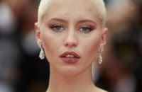 Jude Law : Sa fille Iris, 20 ans, s'affiche très sexy en bikini