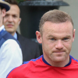 Wayne Rooney - L'équipe d'Angleterre quitte son hôtel pour son entraînement à Chantilly, France, le 24 juin 2016.