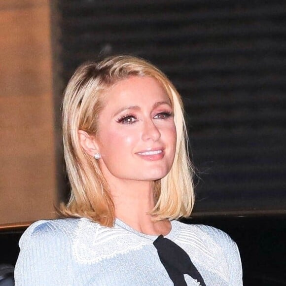 Paris Hilton et son fiancé Carter Reum vont dîner au restaurant "Nobu" à Los Angeles, le 3 juillet 2021. 