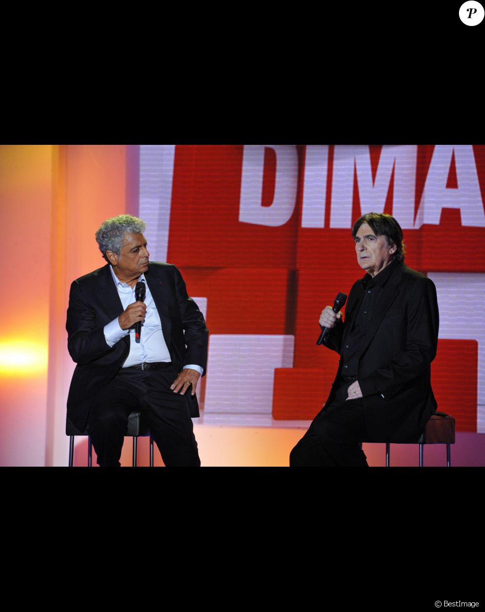 Serge Lama et Enrico Macias dans Vivement DImanche, le 29 aout 2012