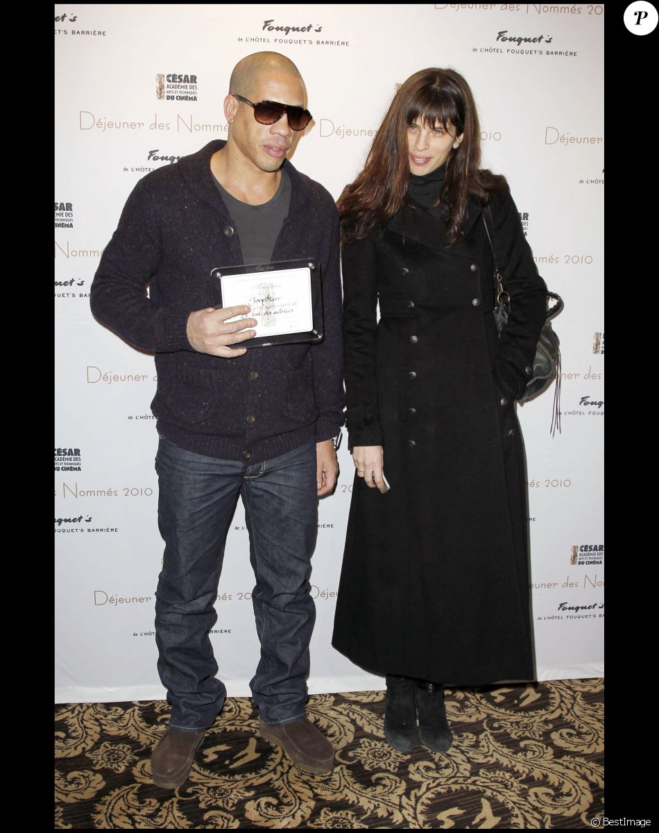 JoeyStarr et Maïwenn au Fouquet's en 2010.