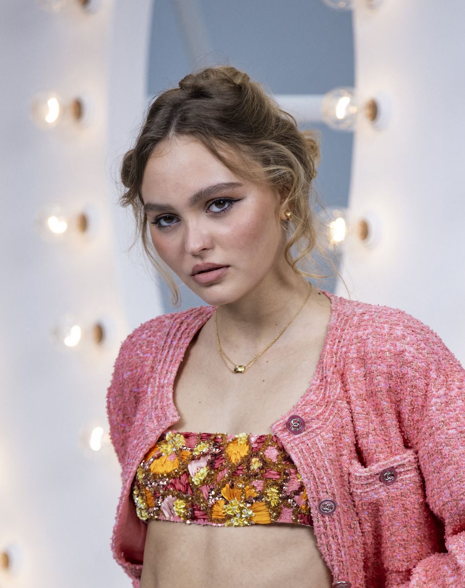 Lily Rose Depp au défilé de mode prêt-à-porter printemps-été 2021 "Chanel" au Grand Palais à Paris © Olivier Borde / Bestimage
