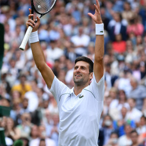 Novak Djokovic remporte la finale du tournoi de Wimbledon face à Marco Berrettini (7/6 - 6/4 - 6/4 - 6/3) à Londres, le 11 juillet 2021.