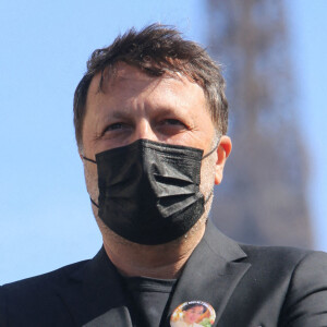 Arthur Essebag - Hommage à Sarah Halimi, assassinée en avril 2017, sur la place du Trocadero à Paris. Le 25 avril 2021