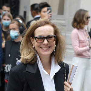 Carole Bouquet - Sorties du 2ème défilé Chanel Haute-Couture Automne-Hiver 2021/22 au musée Galliera à Paris, France, le 6 juillet 2021. © Clovis-Veeren/Bestimage 