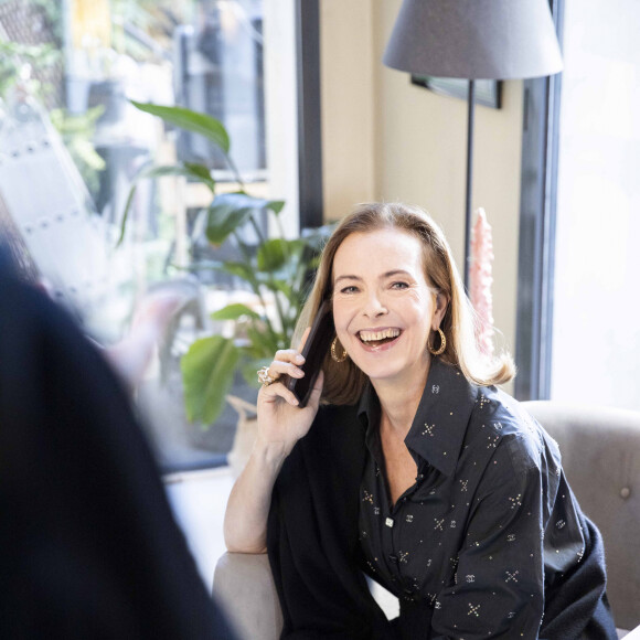 Exclusif - Carole Bouquet - Sketch Le barbecue - Backstage de l'enregistrement de l'émission "I love you coiffure" de M.Robin. Le 21 janvier 2020 © Cyril Moreau / Bestimage