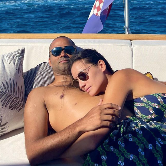 Tony Parker et Alizé Lim en vacances à Saint-Tropez. Août 2021.