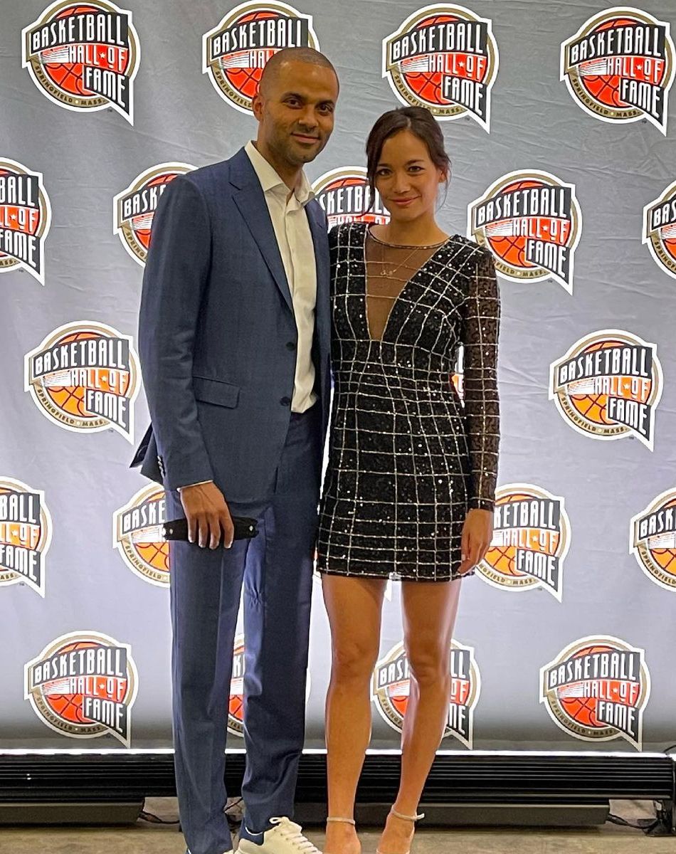 Tony Parker et Alizé Lim lors de la cérémonie Basket Hall Of Fame, dans le Connecticut. C'est le premier tapis rouge pour les amoureux.