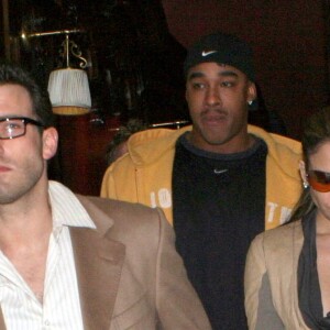 Ben Affleck et Jennifer Lopez à Paris en 2003. 