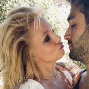 Britney Spears et son compagnon Sam Asghari sur Instagram. Le 15 juin 2021.