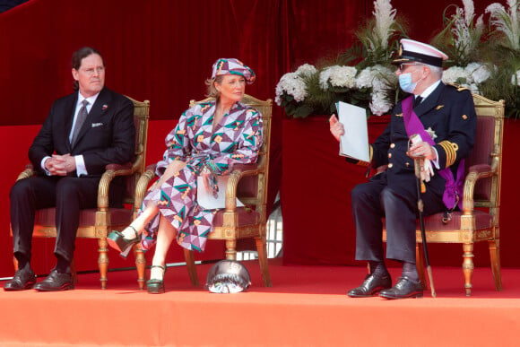 La princesse Delphine de Belgique et son compagnon Jim O'Hare, le prince Laurent de Belgique - La famille royale de Belgique assiste au défilé militaire à Bruxelles, à l'occasion de la fête Nationale belge. Belgique, Bruxelles, 21 juillet 2021.