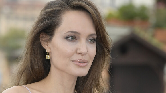 Angelina Jolie débarque sur Instagram avec un message important