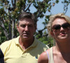 Britney Spears et son père Jamie Spears à Calabasas, en Californie, en 2010.